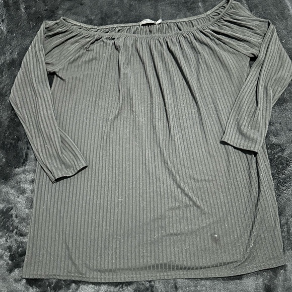 Boohoo 3/4 sleeve top - Picture 1 of 2